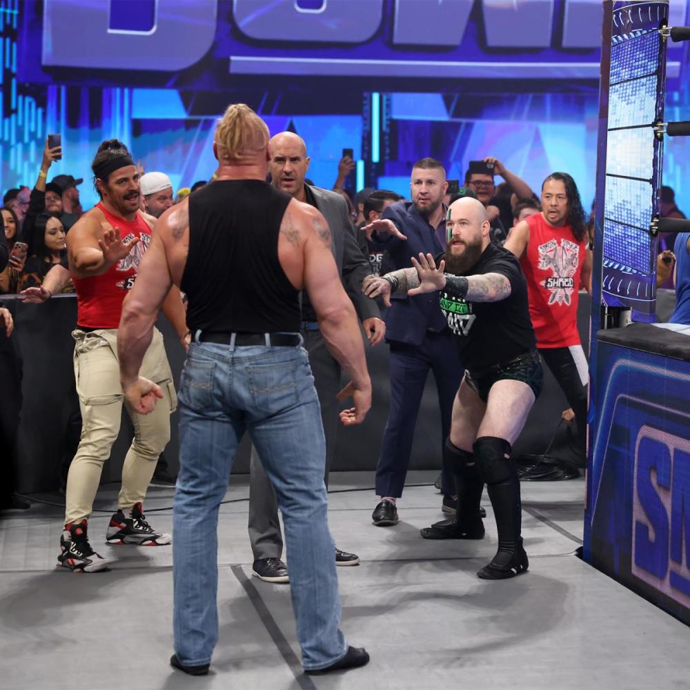 WWE最新动态揭秘,摔跤场上的暖心瞬间