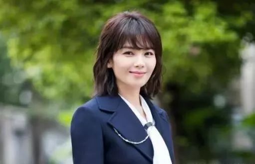 电影演员童蕾，银幕与人生的励志之旅，自信之路的成就与闪耀