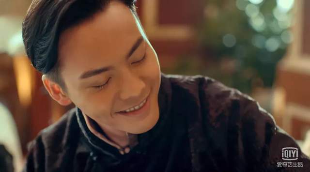 演员阿计,演艺之路的多面魅力与争议焦点