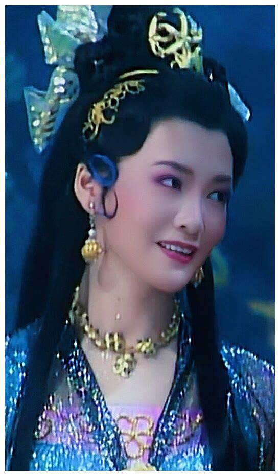 杨静，演艺之路的闪耀之星