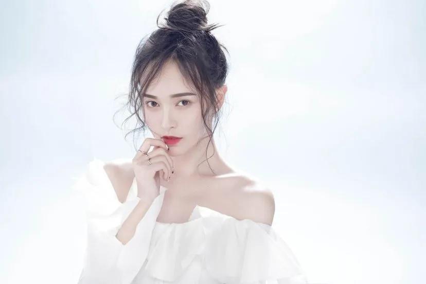 唐嫣壁纸最新,自然美景的轻松之旅探索