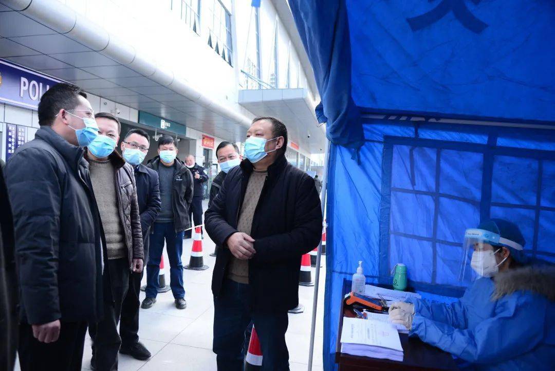 施恩最新疫情下的励志之旅，变化、学习与自信的力量展现坚韧与希望