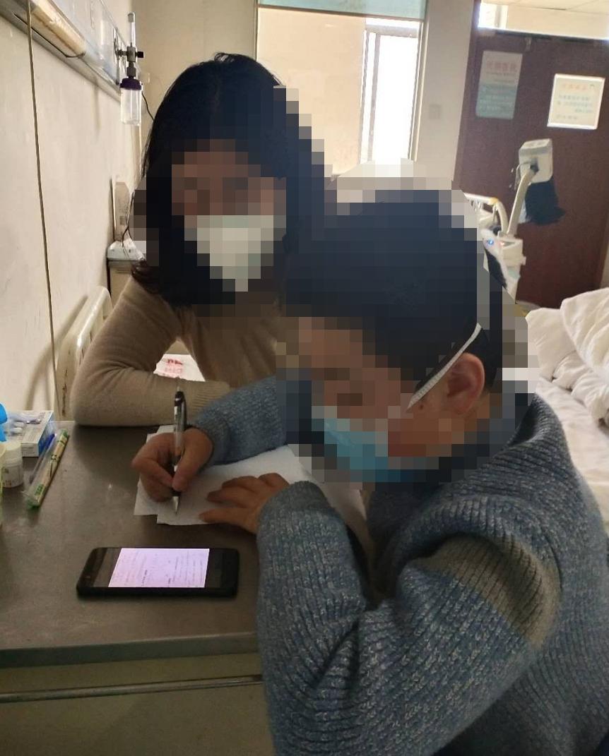 多维度视角下的最新肺炎表观点分析