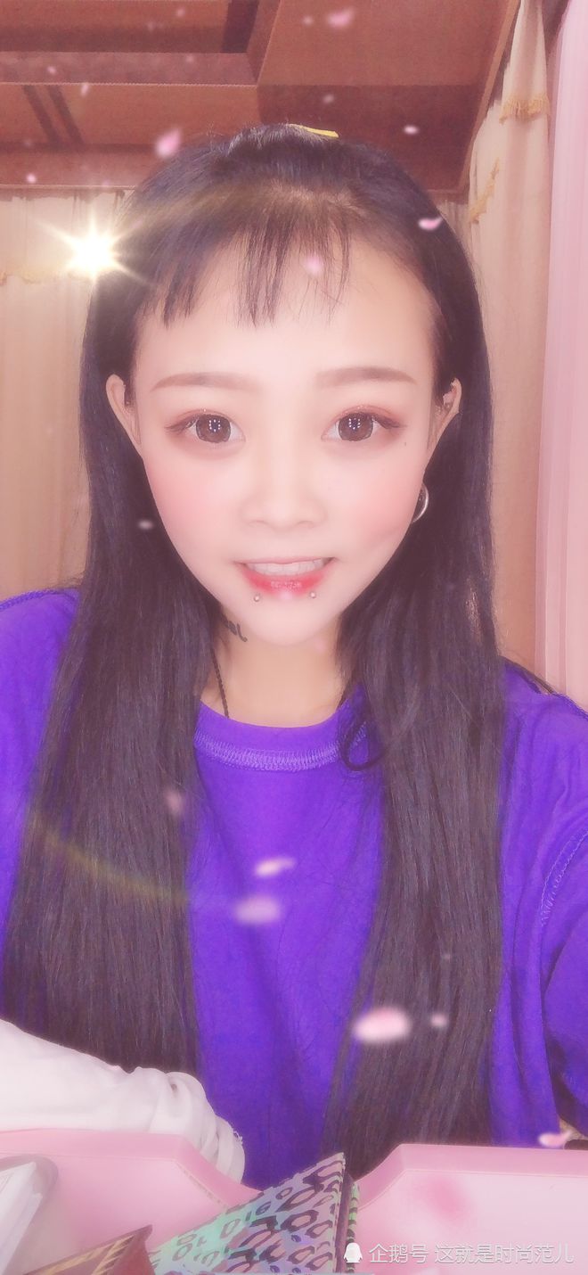 快手最新她，自然美景中的浪漫邂逅